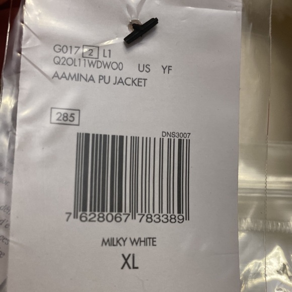 Guess leather Milky white AAmina Pu jacket - Picture 8 of 16